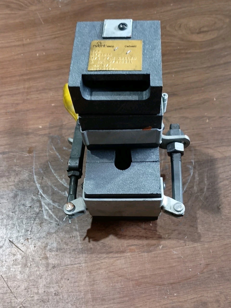 nVent/ERICO CADWELD MOLD IPB GYE18IG 3/4 17.3 CUCLRD 6 SOL WB1331L 90 W/M