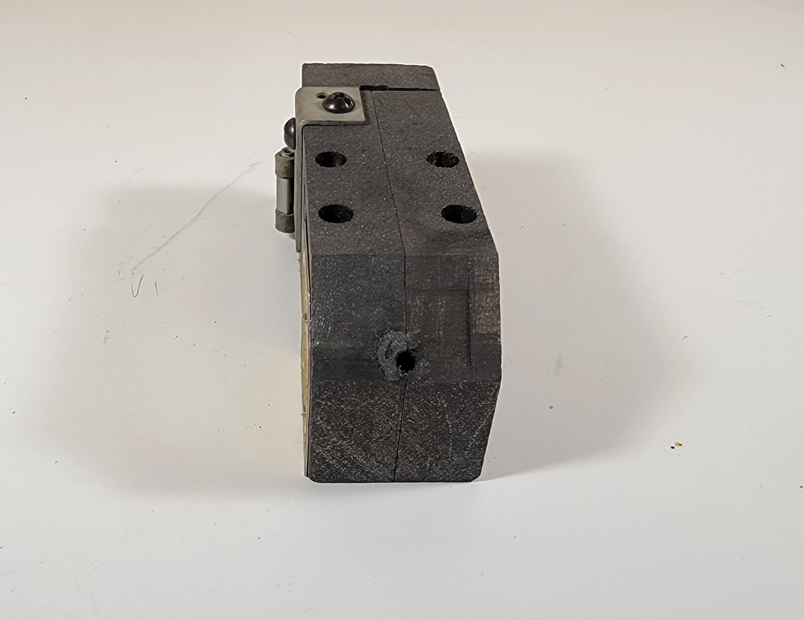 nVent ERICO Cadweld Exothermic Welding Mold CAVST1G Cable to Metal Surface