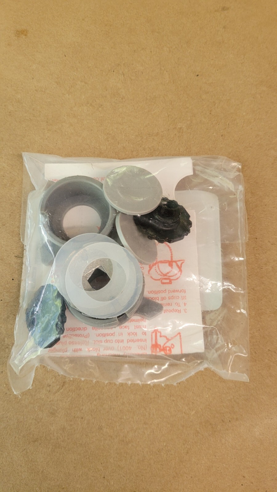 Fibre-Metal FM4001 Welding Helmet Quick-Lok Adapter Kit