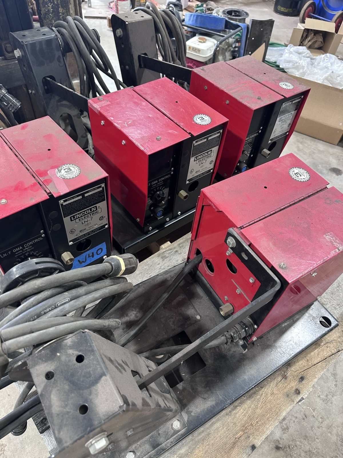 Lincoln Electric LN7 Wire Feeder WITH SPOOL HOLDER AND SWIVEL BASE Lot Of 4