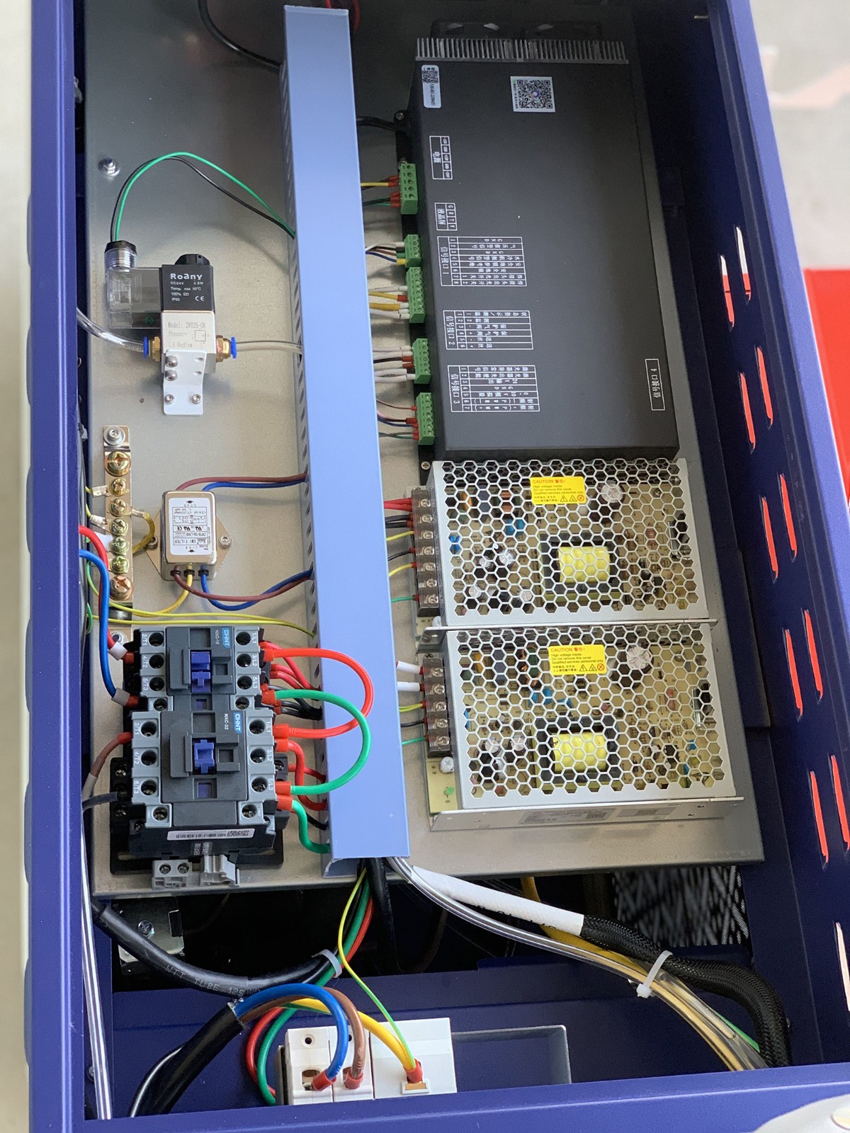 2000W Raycus Fiber Laser Welder 4‑in‑1 Rust Remover Metal Welding US Local Stock