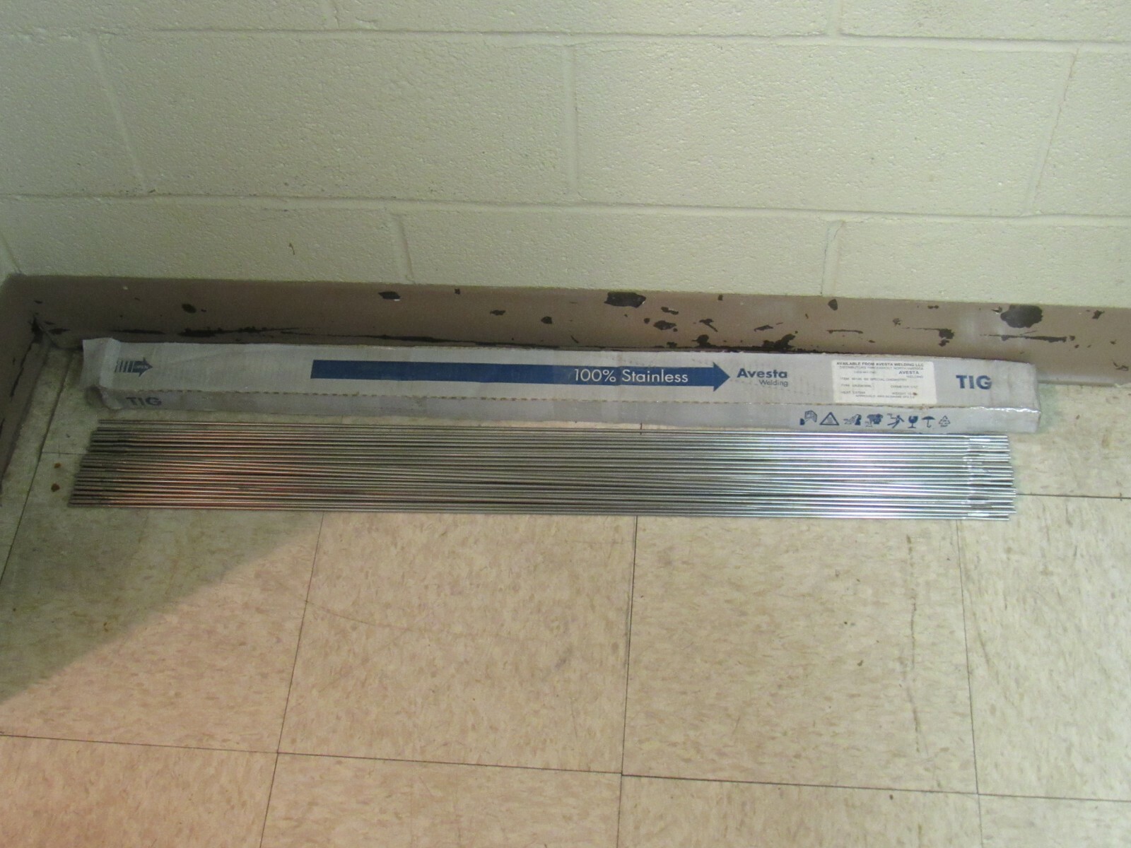 NEW 51PCS 10LBS AVESTA WELDING ROD ER308/308L AWS A5.9 5/32″ X 36″