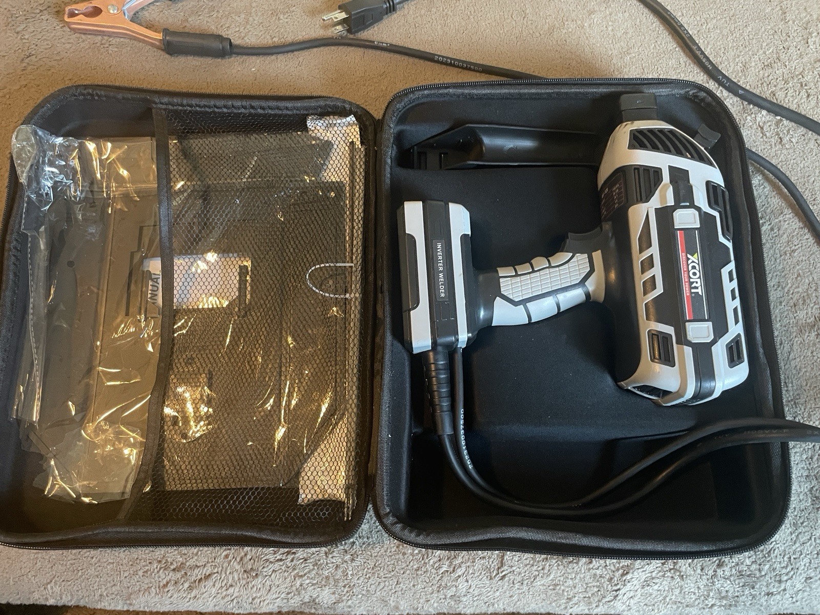 Xcort XCT100 Electric Spot Welder Kit w/ Case, 110V, 0.8mm Capacity