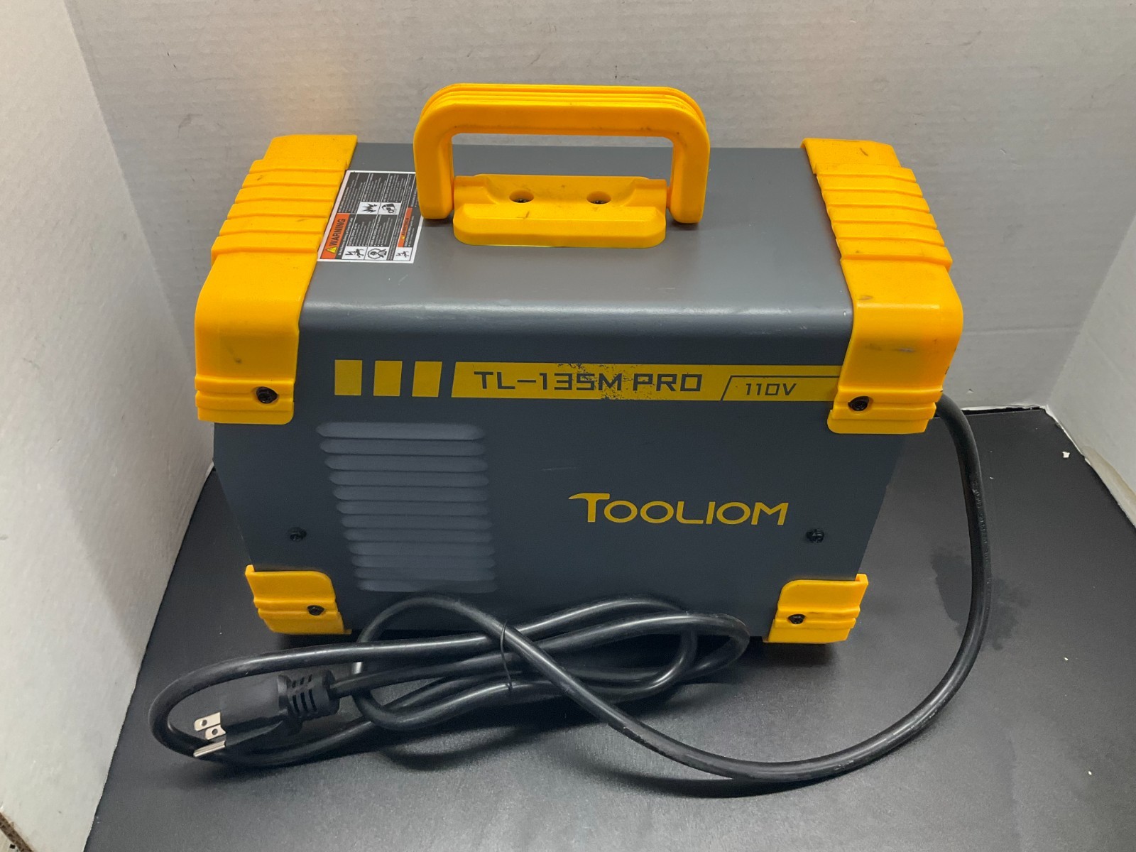 TOOLIOM (TL -135M PRO 110V GASLESS MIG/STICK WELDER)
