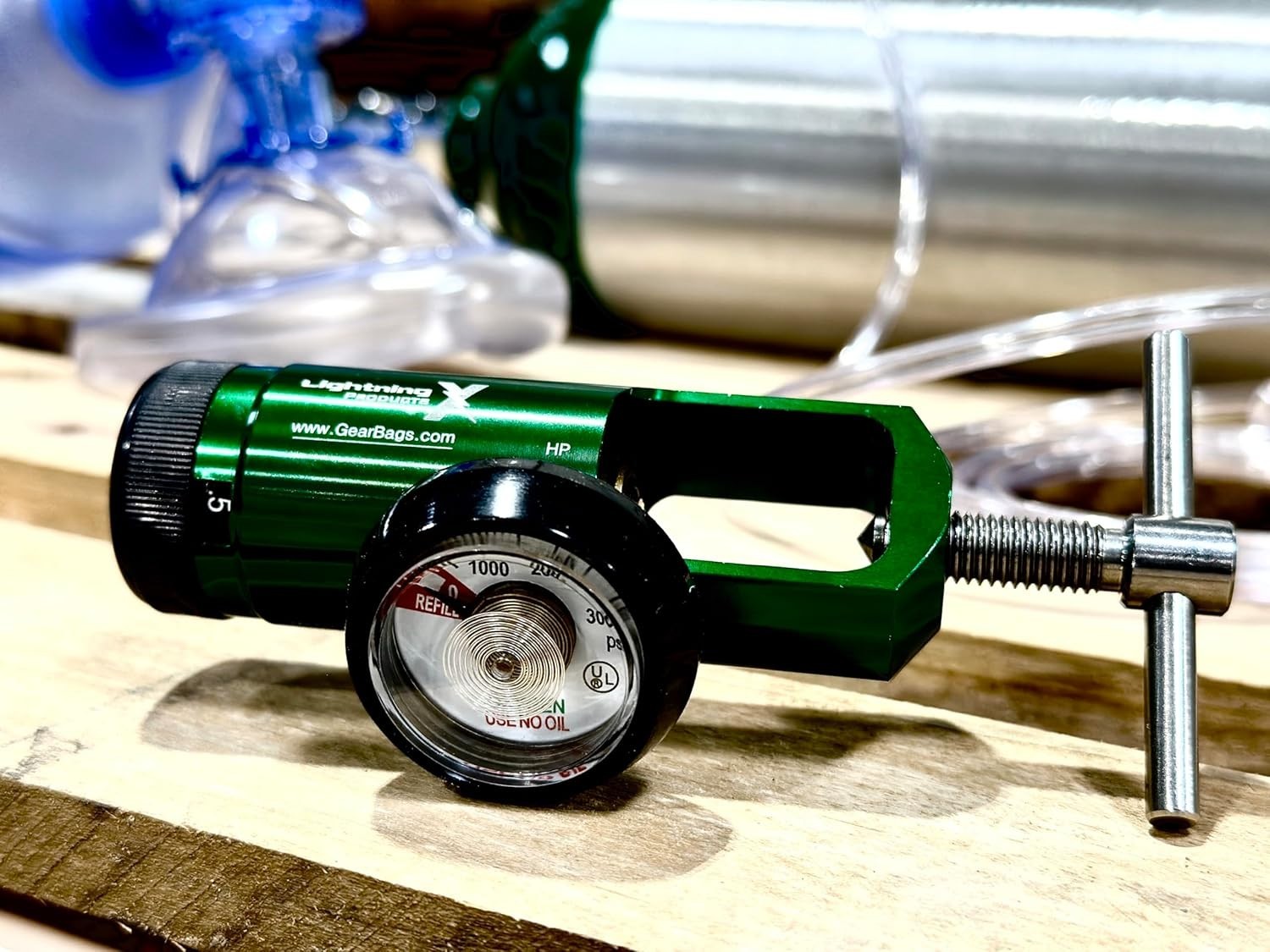 O2 Mini Oxygen Regulator CGA-870 Gauge Flow Rate 0-15lpm with Wrench