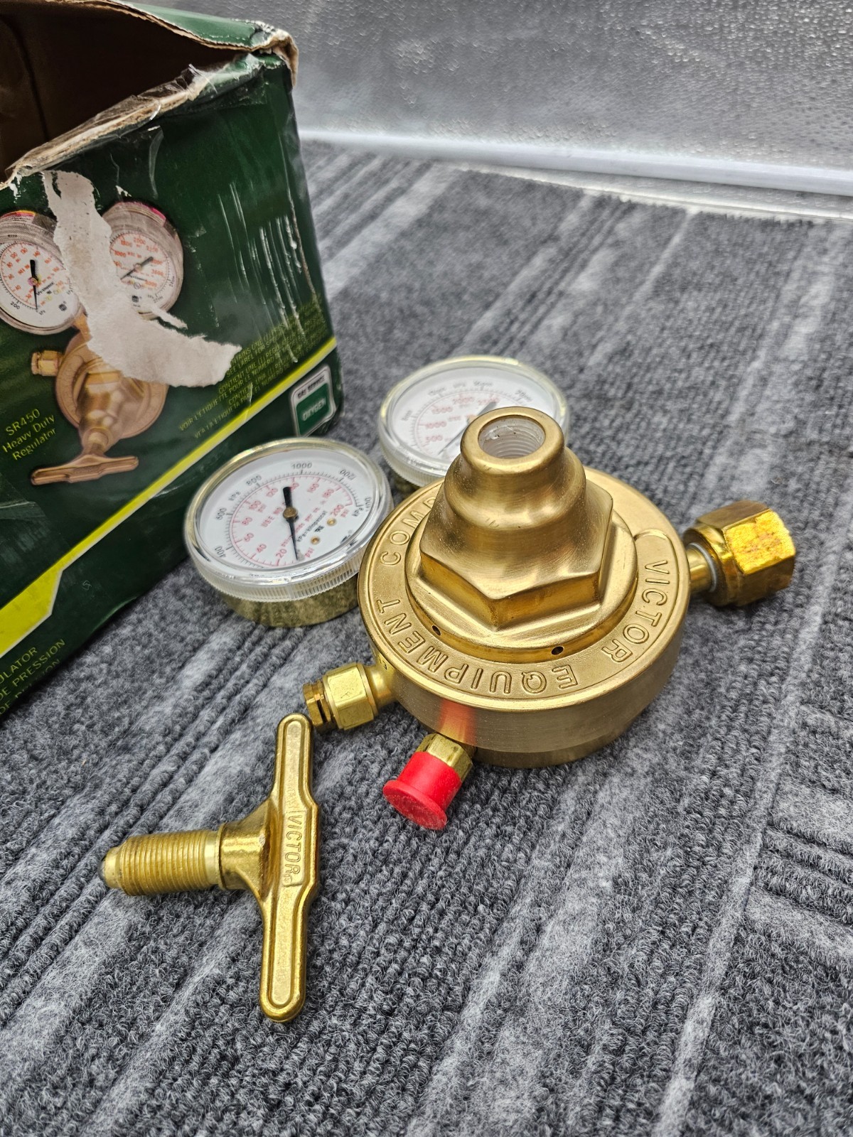 Victor SR450D-540 0781-0527 Oxygen Regulator Heavy Duty SR450 Gas Service