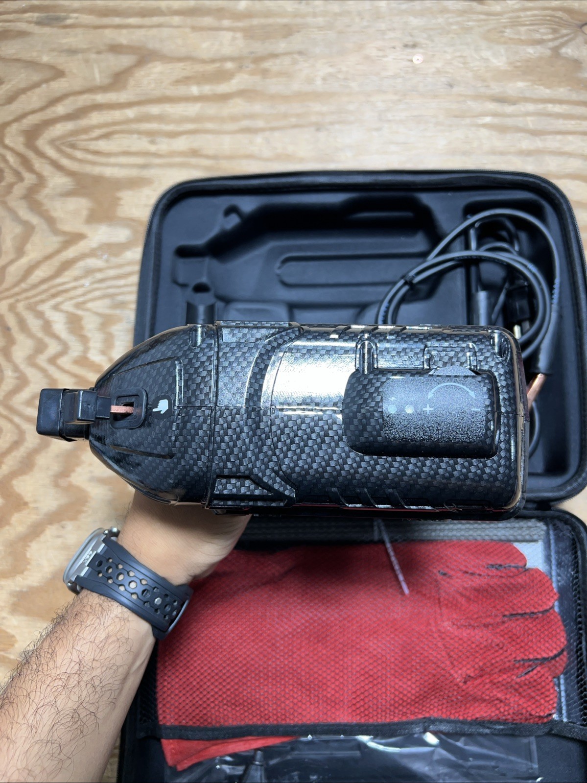 Portable Handheld Electric Welder 110V ARC Welding Machine (HANDLE IS BROKEN)