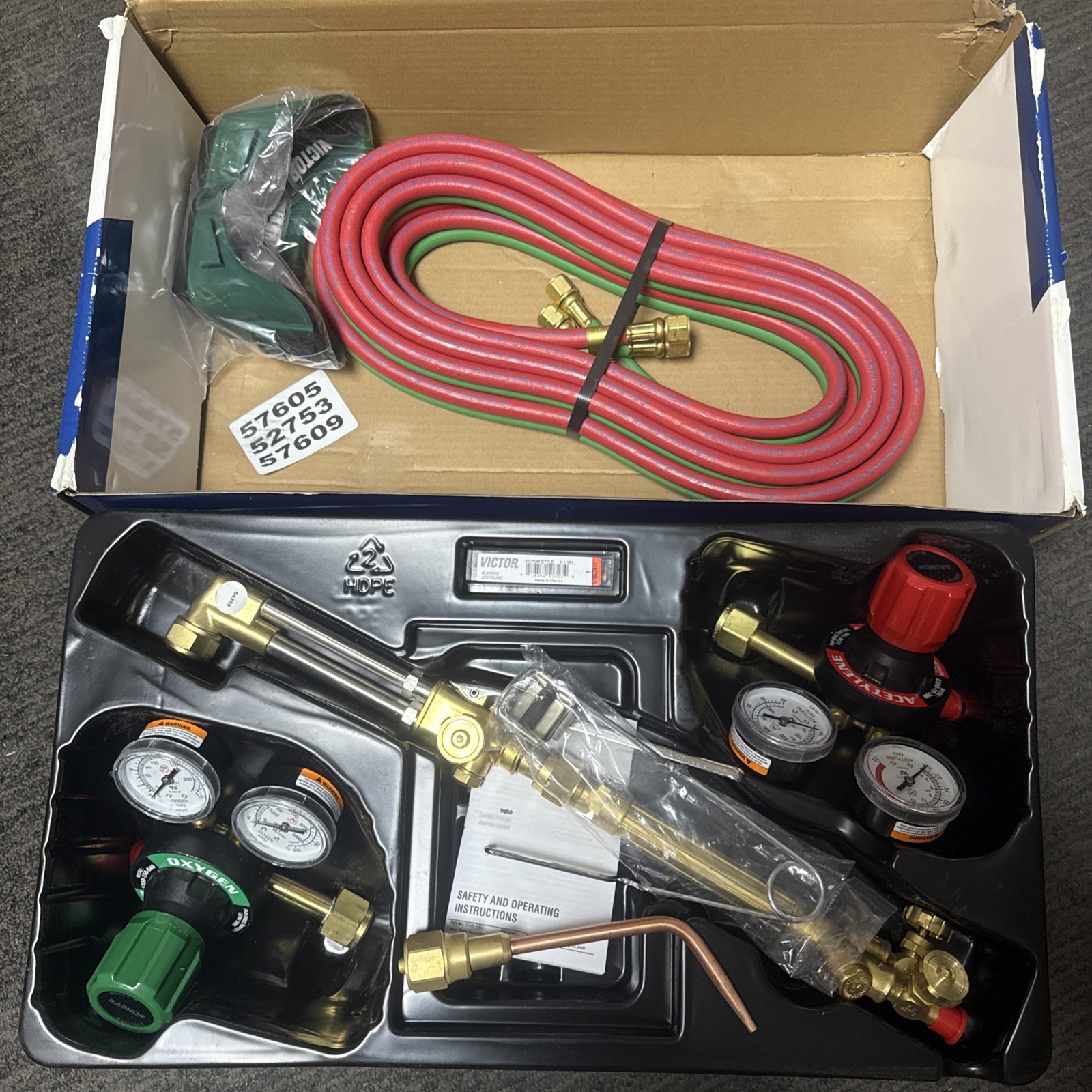 Radnor Rad64003010 Heavy Duty Outfit, Acetylene, Ca370-V, 2-W