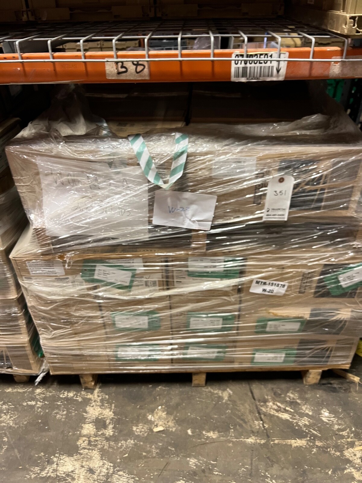 Pallet of Lincoln 81K2M-H Plus .045” 15lb spool Gas Shielded Cored Wire 1650lbs