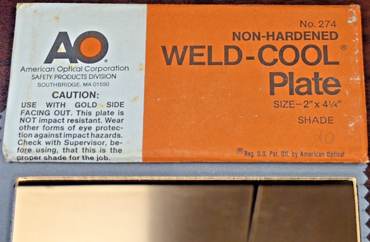 Vintage American Optical AO No. 274 Weld Cool Gold Mirror Shade 10 NOS Lens WC10