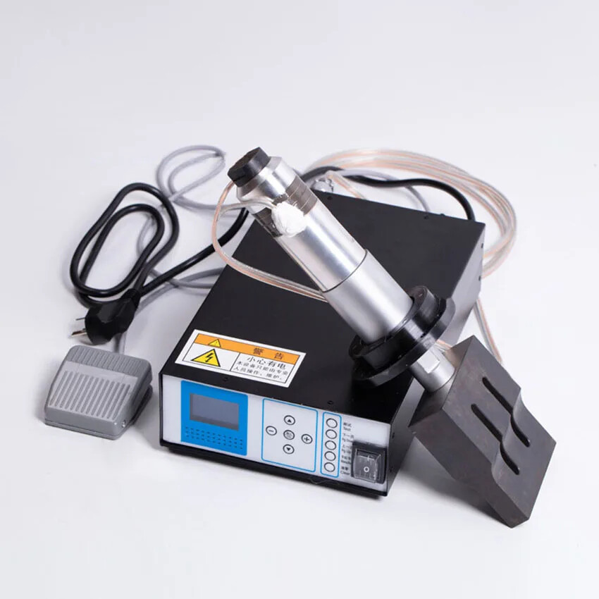 2000W 20KHZ Ultrasonic Mask Seal Welding Machine Transducer Generator