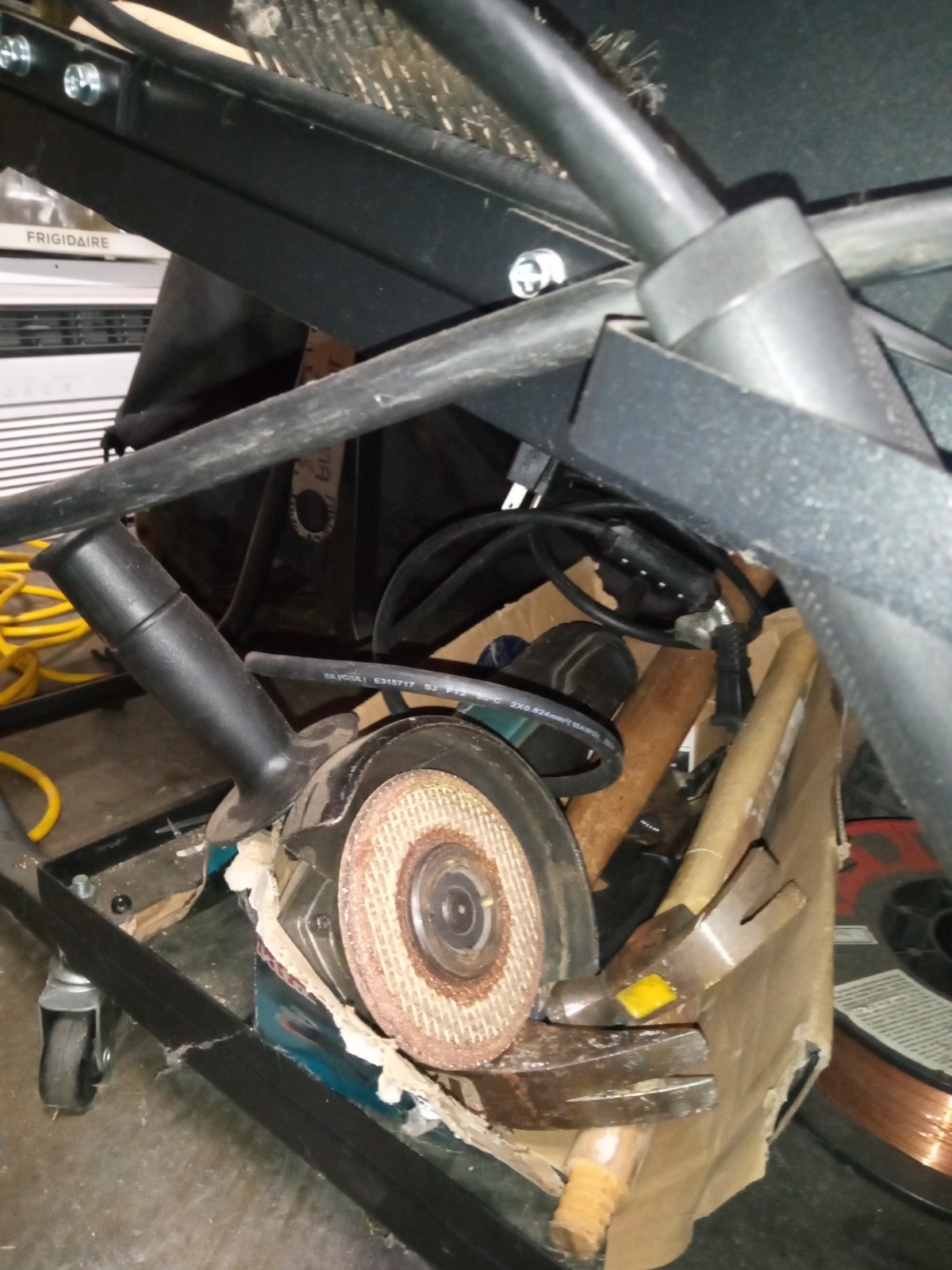 Weldmark Mig 25-140 Welder /Spoolgun/ Oxygen/ Acetylene Torch, Hood, Grinder…