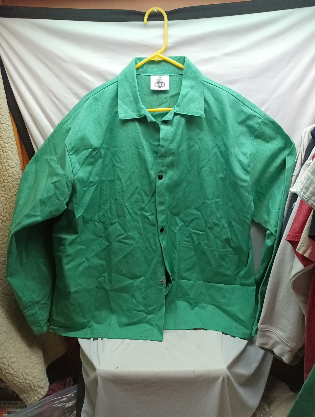 Ironcat 2XL Flame Resistant Green Cotton Welding Jacket One XL Ironcat Lot Of 2