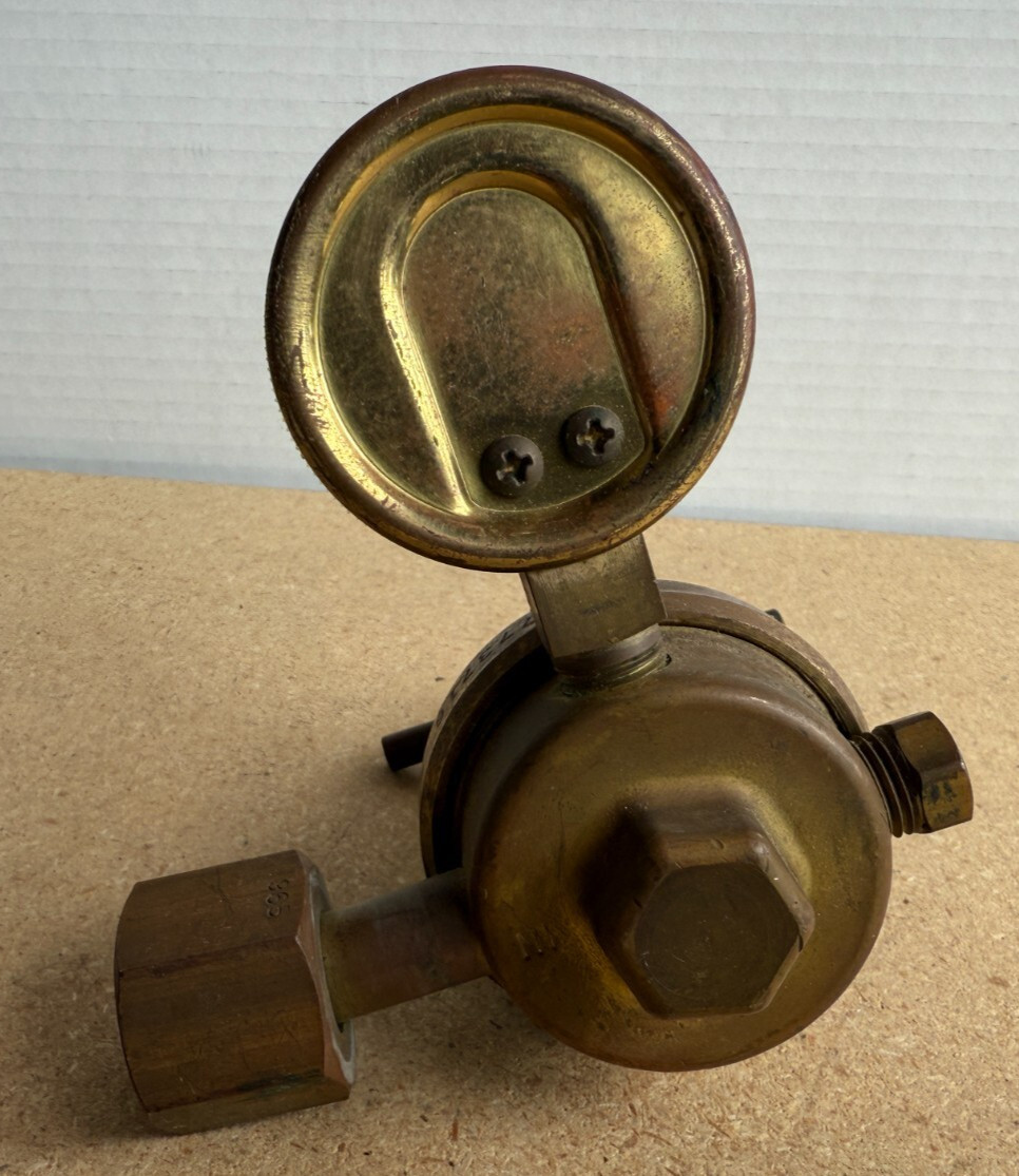 Victor Equipment Company Compressed Gas Regulator 541-L USA