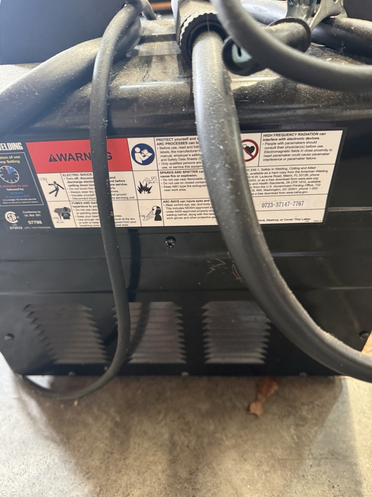 Chicago Electric Flux Core Welder 57798 Gasless Automatic Feed 120V Steel