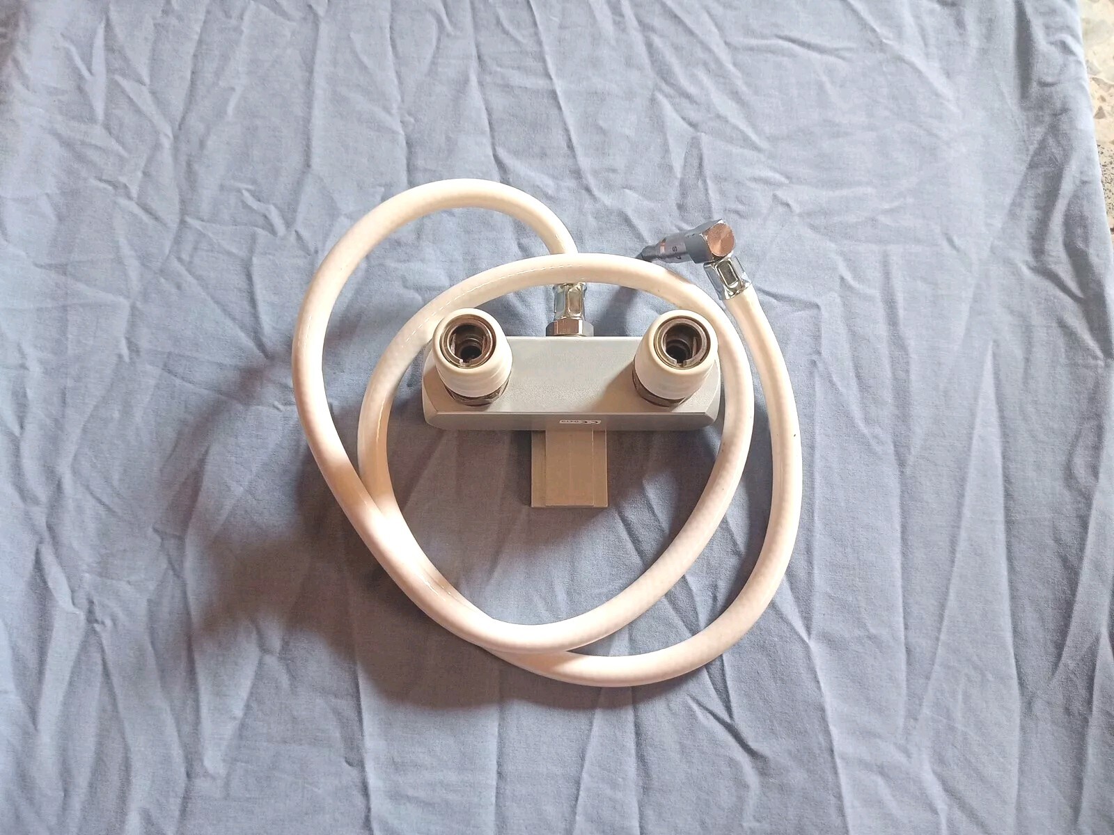 Unitor Double Outlet Complw HOSE Ox double outlet has one inlet , New
