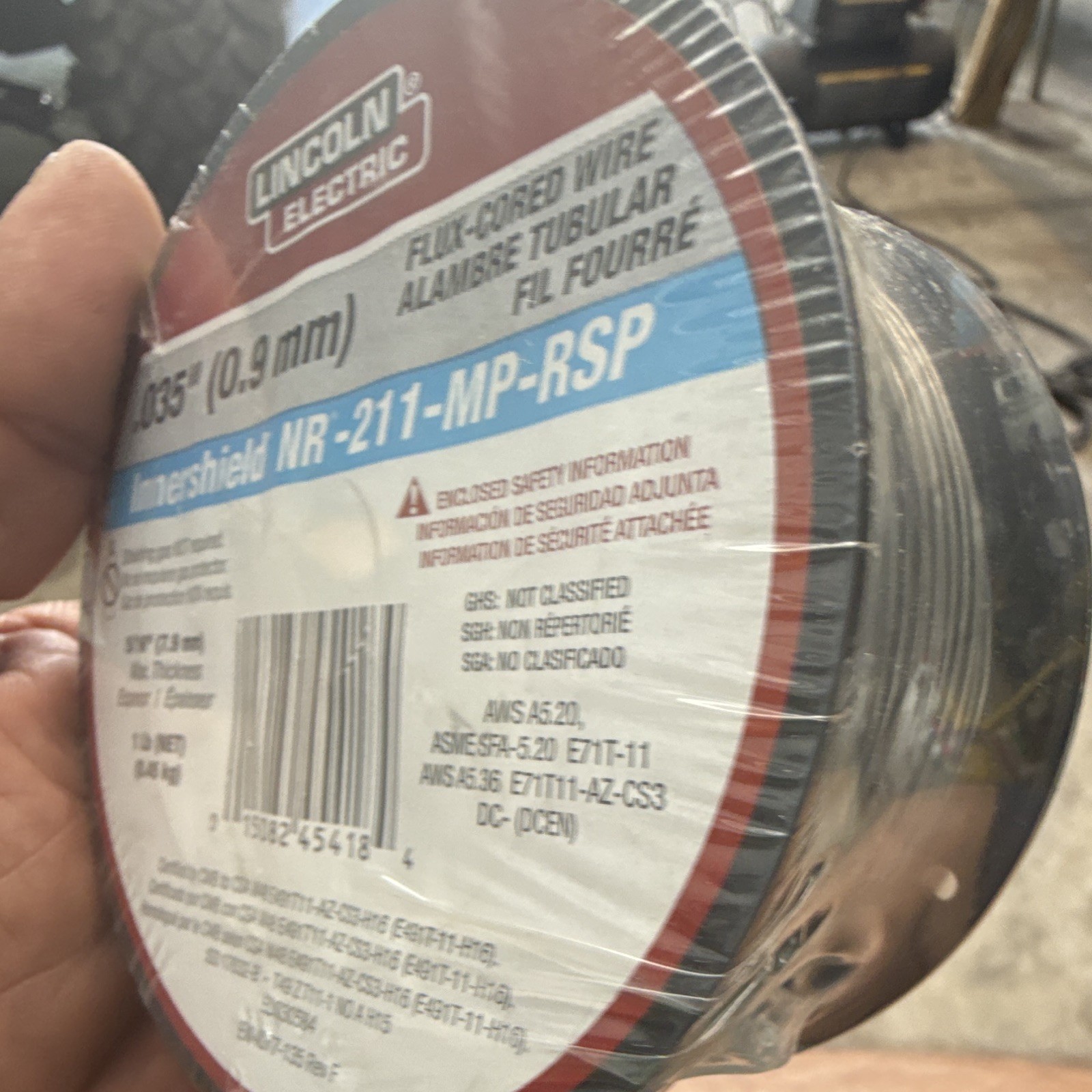 Lincoln Electric Innershield NR-211-MP-RSP Flux-Core Wire .035″ 1 lb ED030584