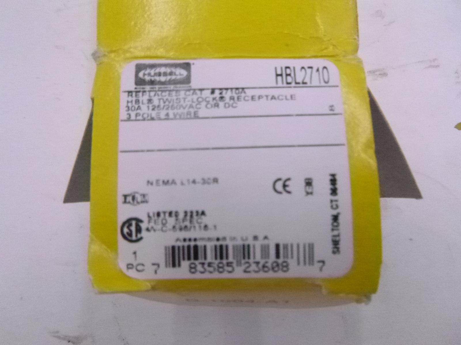 Hubbell HBL2710 Twist Lock Receptacle 3 Pole 4 Wire 30A 125/250Vac