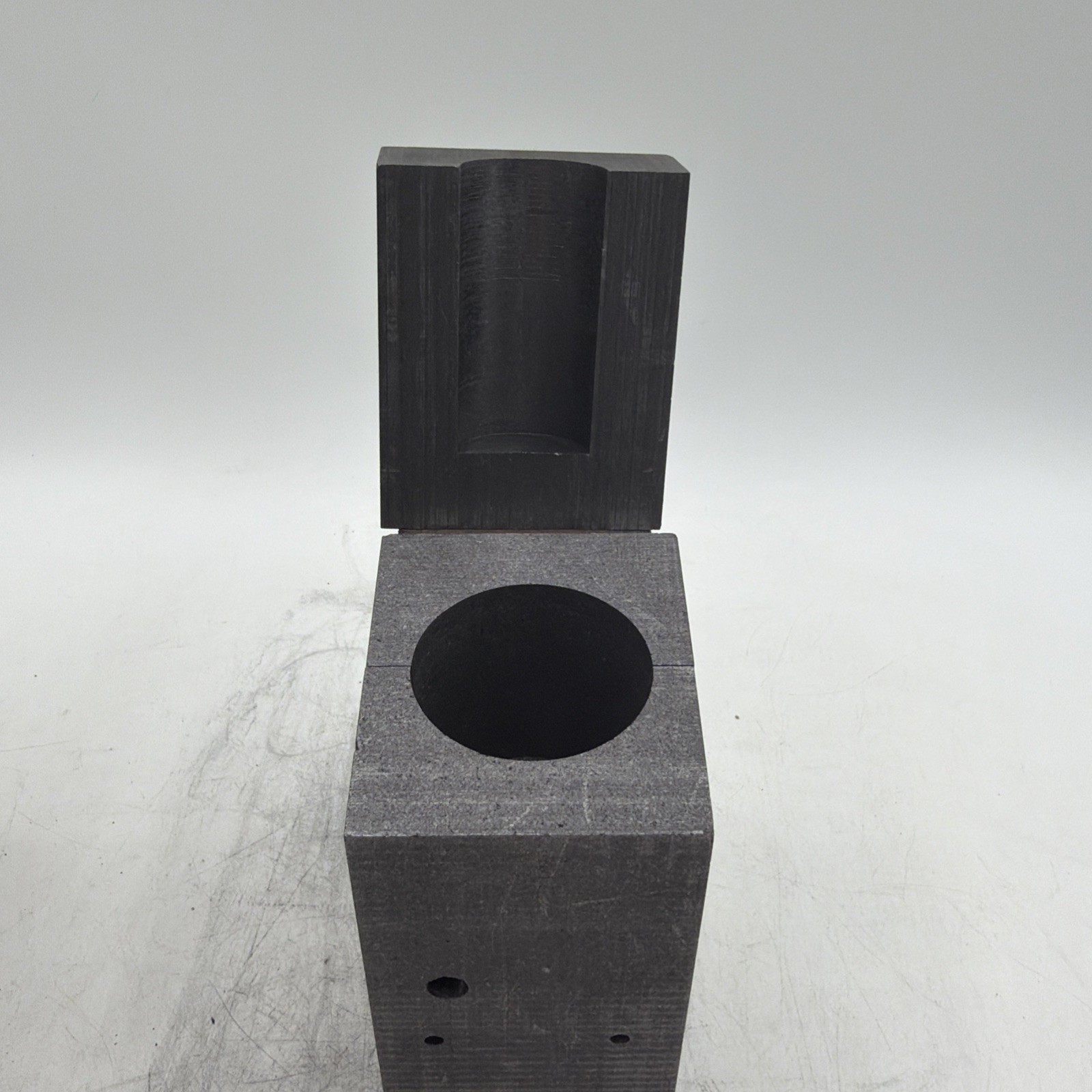 thermOweld Mold M-550 Open Box, Missing tie clamp.