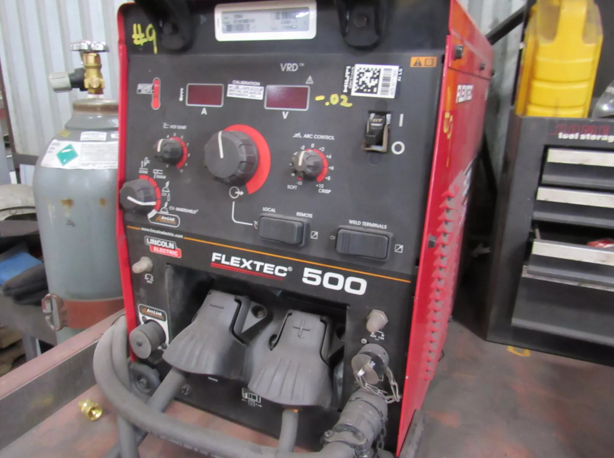 LINCOLN ELECTRIC FLEXTEC 500 WELDER LF-72 WIRE FEEDER TIG MIG FCA BOOM MOUNTED