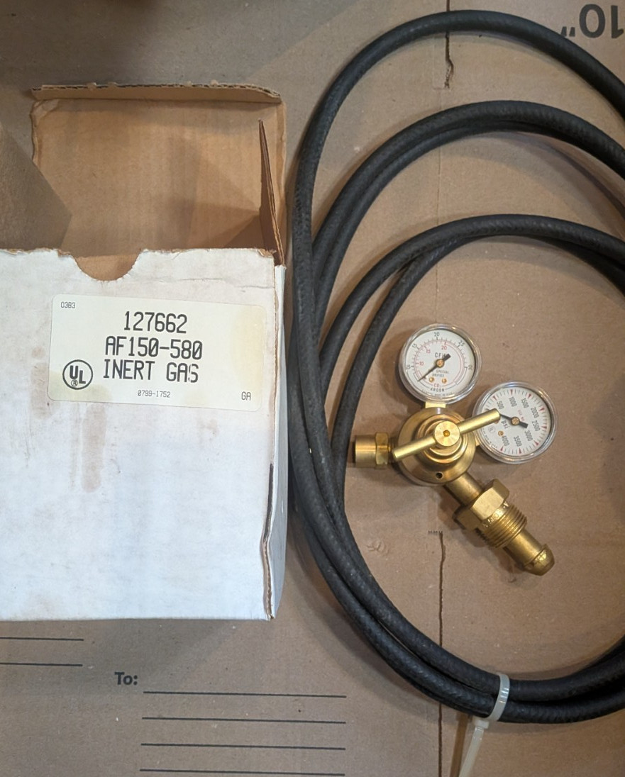 MILLER/ US GAUGE AF150-580 REG / FLOWMETER W/ HOSE NEW WITH 12′ HOSE INERT GAS