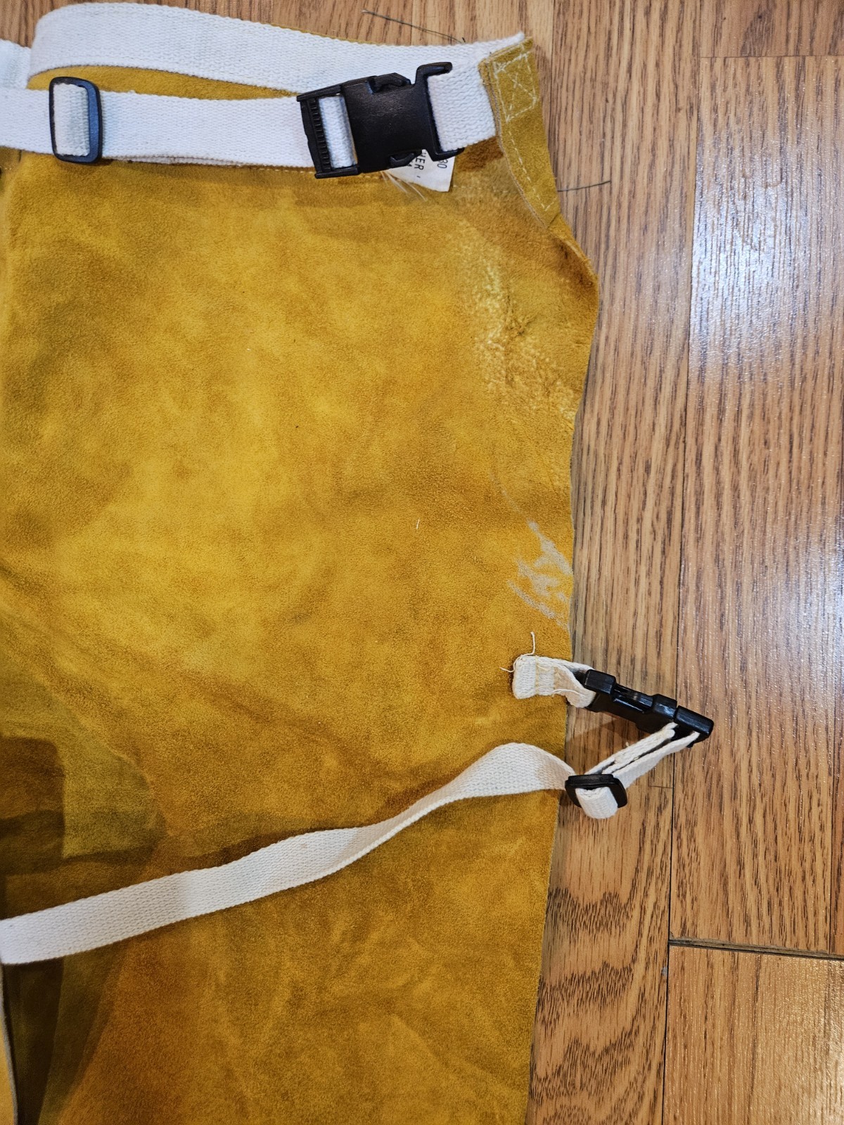 Tillman 5330 Cowhide Leather Split Leg Chaps 24″ x 38″