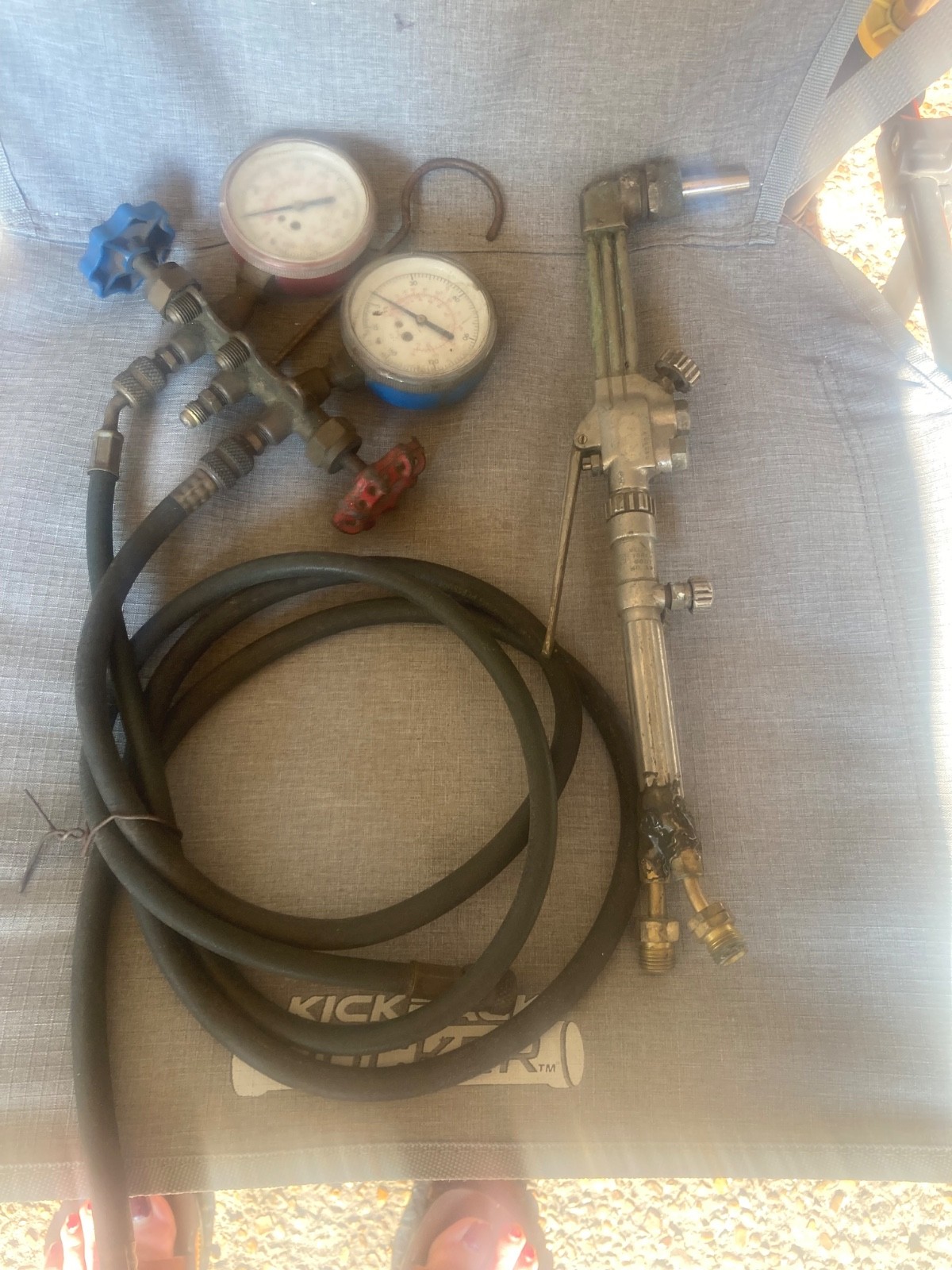Gas cutting torch head and guages ised still in good condition