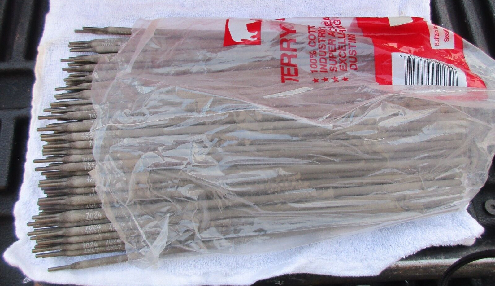 Welding Rods/Electrodes ~ 7024 ~ 1/8″ ~ 11.5 Pounds