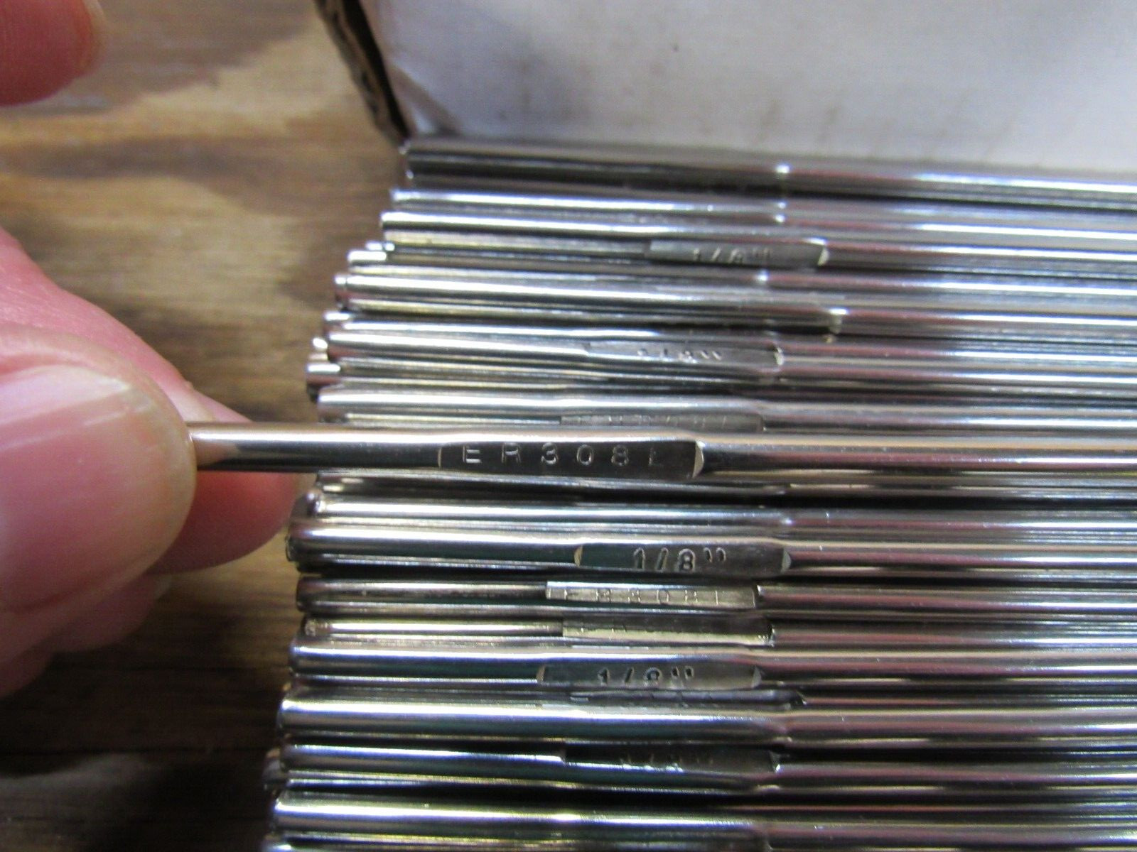 NEW 80PCS 10LBS WELDERS CHOICE WELDING ROD ER308/308L AWS A5.9 1/8″ X 36″