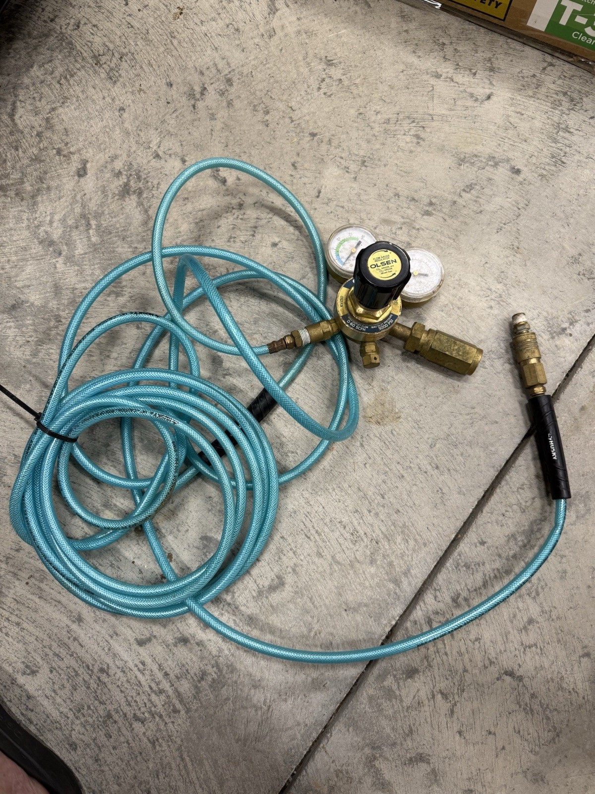 OLSEN CO2/Argon Flow Gauge Regulator With Husky Hose KV250