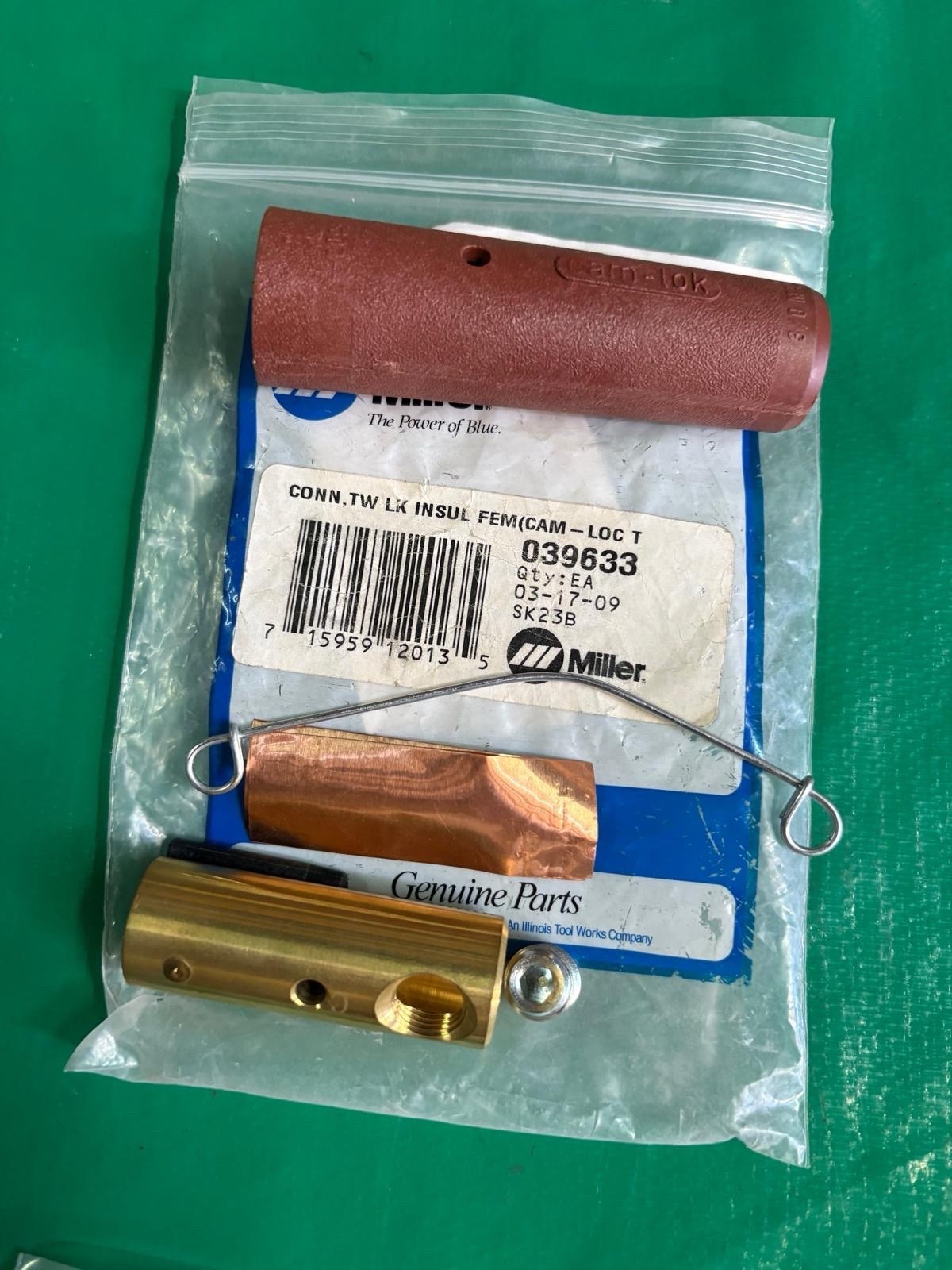 039633￼Twist Lock Cable Connector Female ￼ Cam Lock Miller Welder Parts NEW