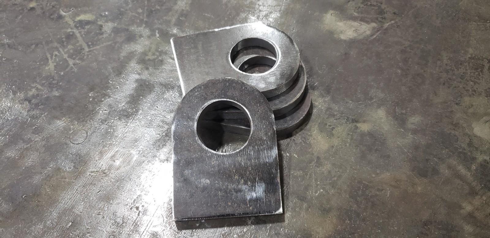 (4) 3″ X 4″ X 3/8″ Weld On Pad Eyes With 1-1/2″ Hole.