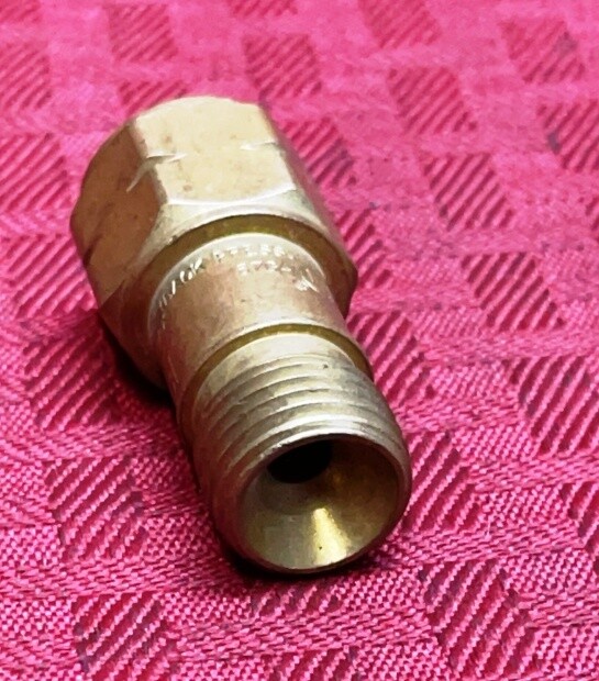 WESTERN ENTERPRISE TORCH CHECK VALVE, CV-8L, 9/16″-18, 50 PSI, BRASS, *LOT OF 2*