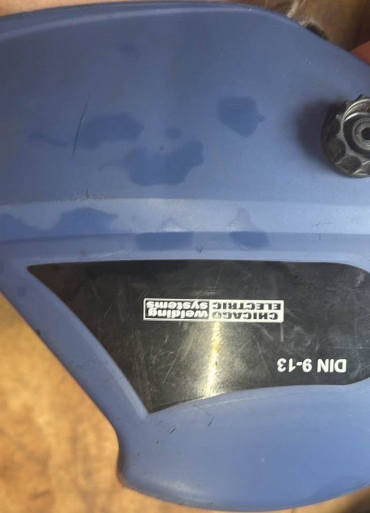 Chicago Electric Welding Systems Auto-Darkening Helmet Blue DIN 9-13 2-Sensor