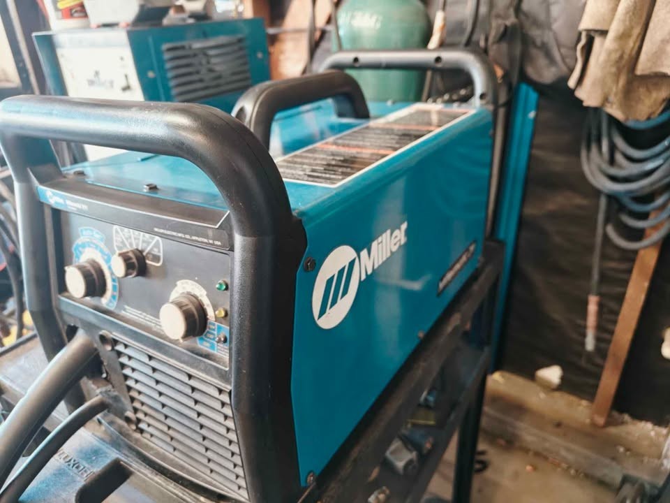Millermatic 211 mig Welder with large wire spool and several upgrades