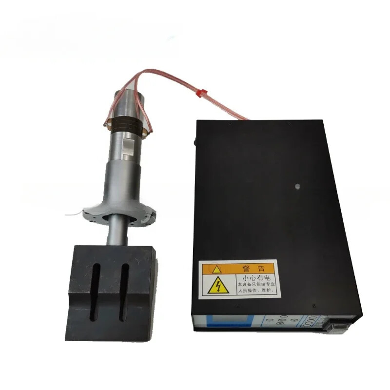 2000W 20KHZ Ultrasonic Mask Seal Welding Machine Transducer Generator