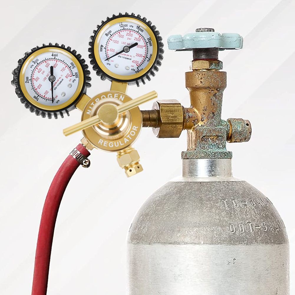 Nitrogen Tank Regulator CGA580 Inlet Connection 1/4″ Flare 0-800/4000 PSI Output