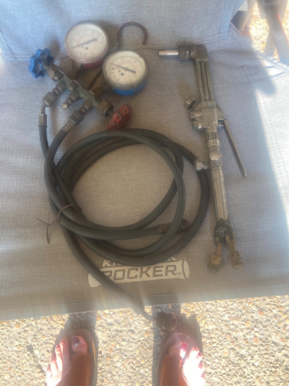 Gas cutting torch head and guages ised still in good condition