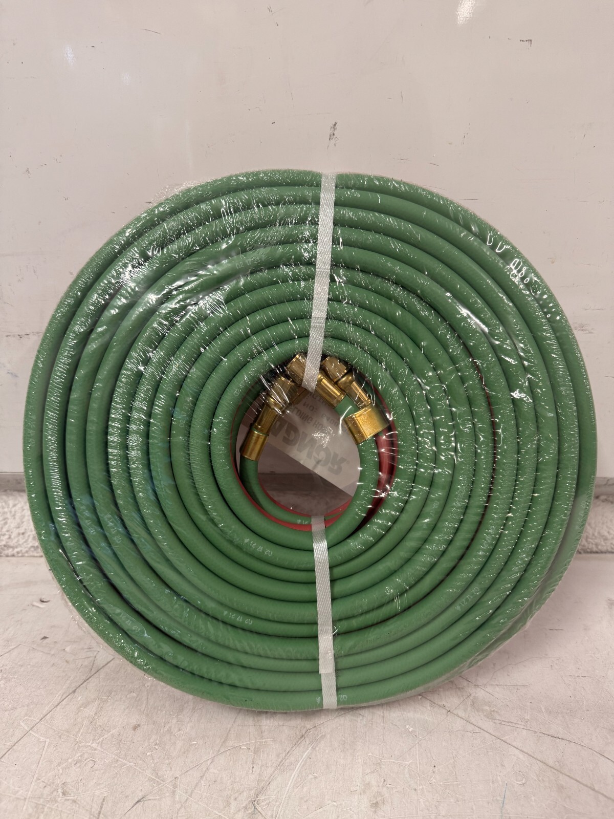 Radnor 1/4″ x 50′ EPDM Rubber Twin Welding Hoses W/BB Hose Fittings 64003326