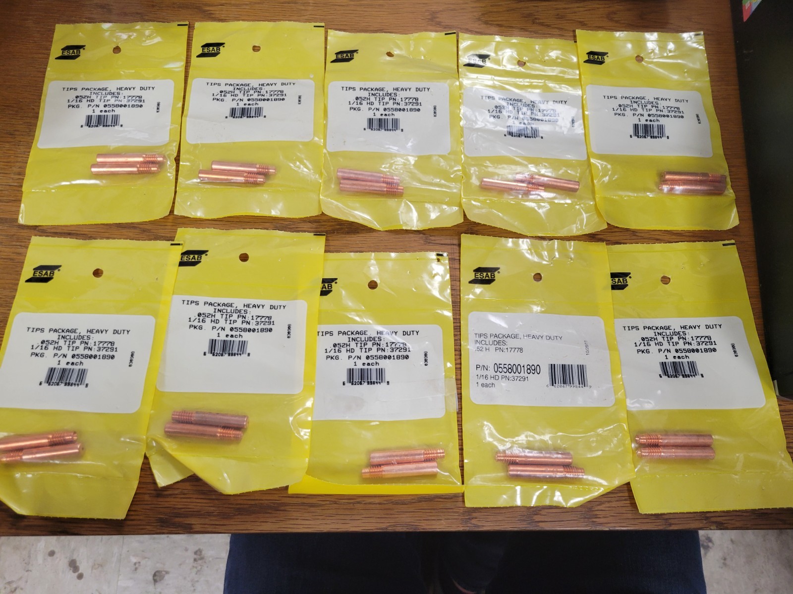 10PKGS OF ESAB 0558001890 CONTACT TIPS MIXED .052 & 1/16 HD ( 17778 & 37291 )