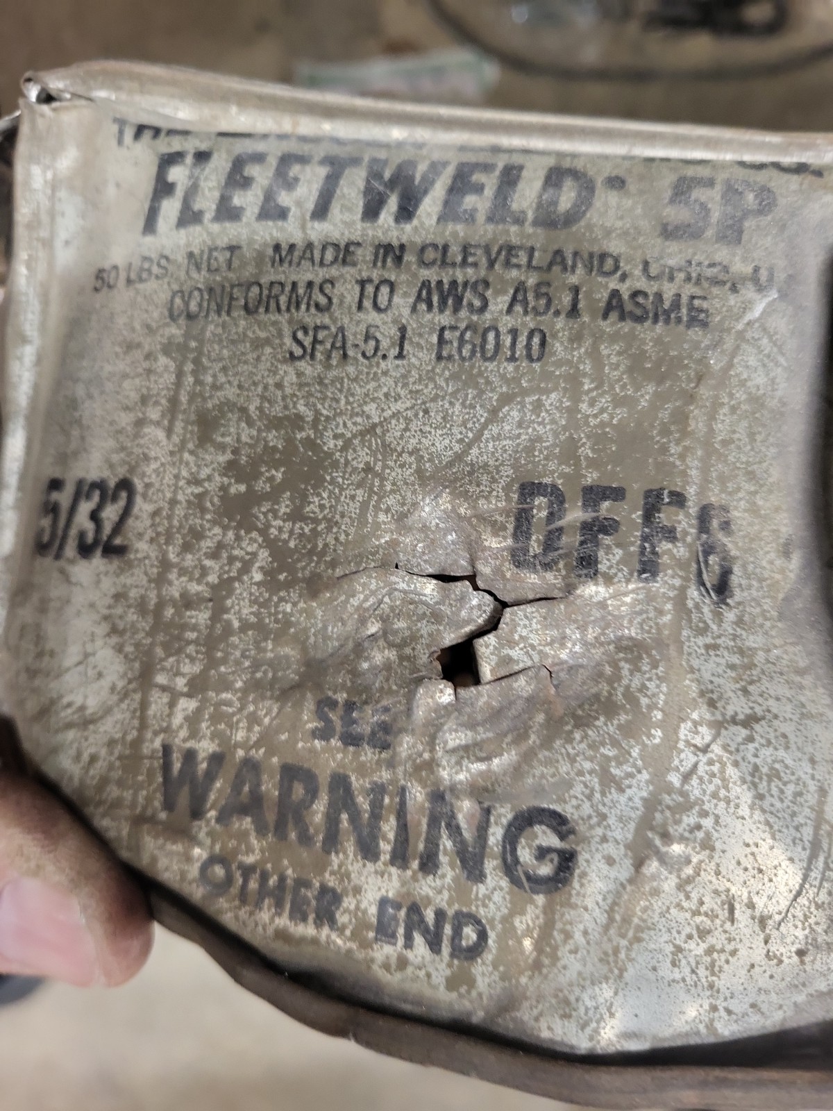 Lincoln Electric Fleetweld 5P 6010 Welding Electrode 3/32″x12″ 33lb Can Red