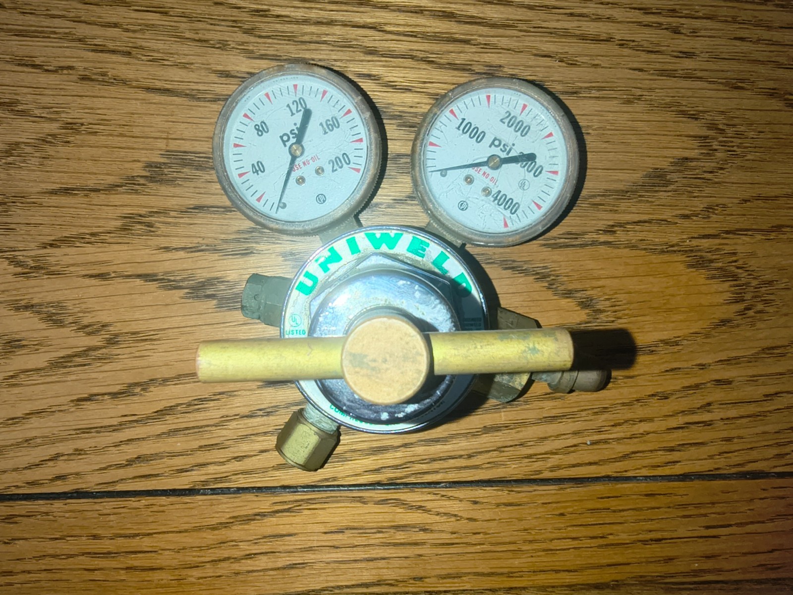 Uniweld Oxygen Regulator 4103 Series RUH8210 4000 PSI Max – Pre-Owned