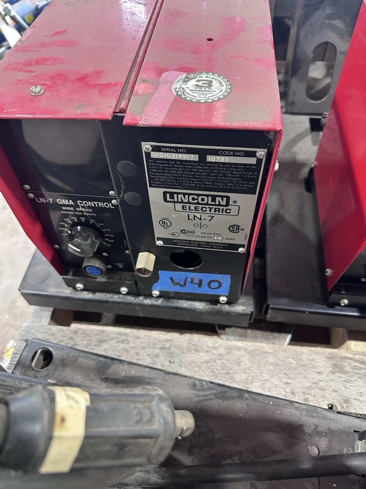Lincoln Electric LN7 Wire Feeder WITH SPOOL HOLDER AND SWIVEL BASE Lot Of 4