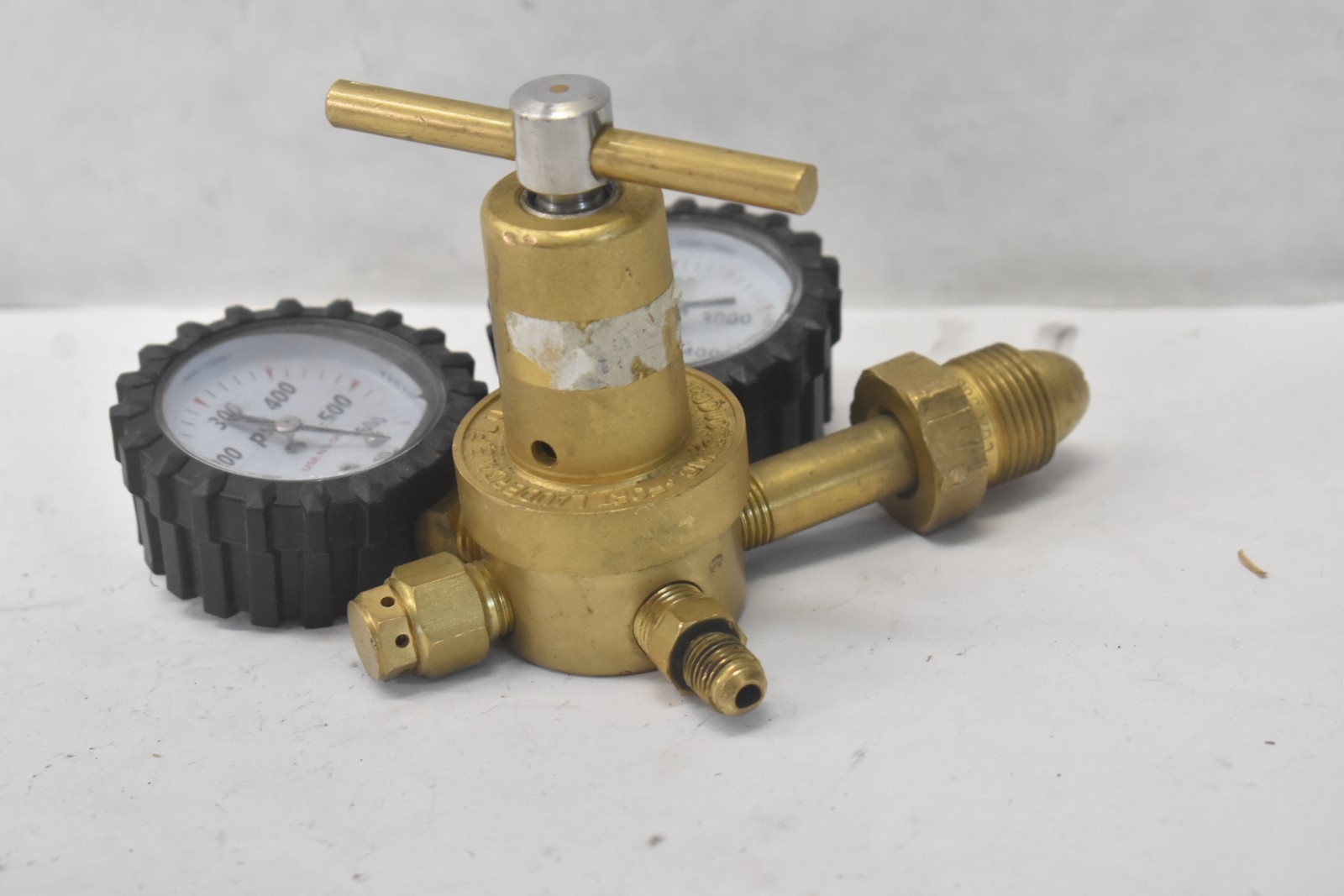 Uniweld RHP400 Nitrogen Regulator w 0-400 PSI Delivery Pressure CGA580 Inlet
