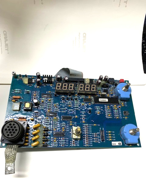 MILLER XMT 350 CC/CV 243572E CIRCUIT CARD ASSEMBLY, FRONT PANEL DISPLAY