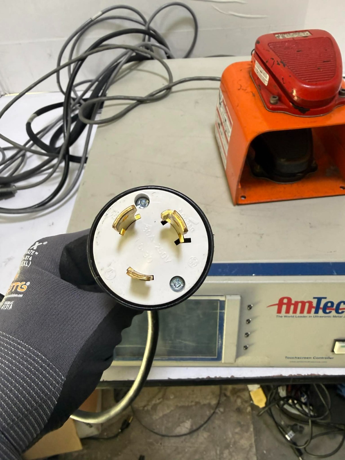 Branson Touchscreen 40KHZ Ultrasonic Metal Welder Controller Amtech