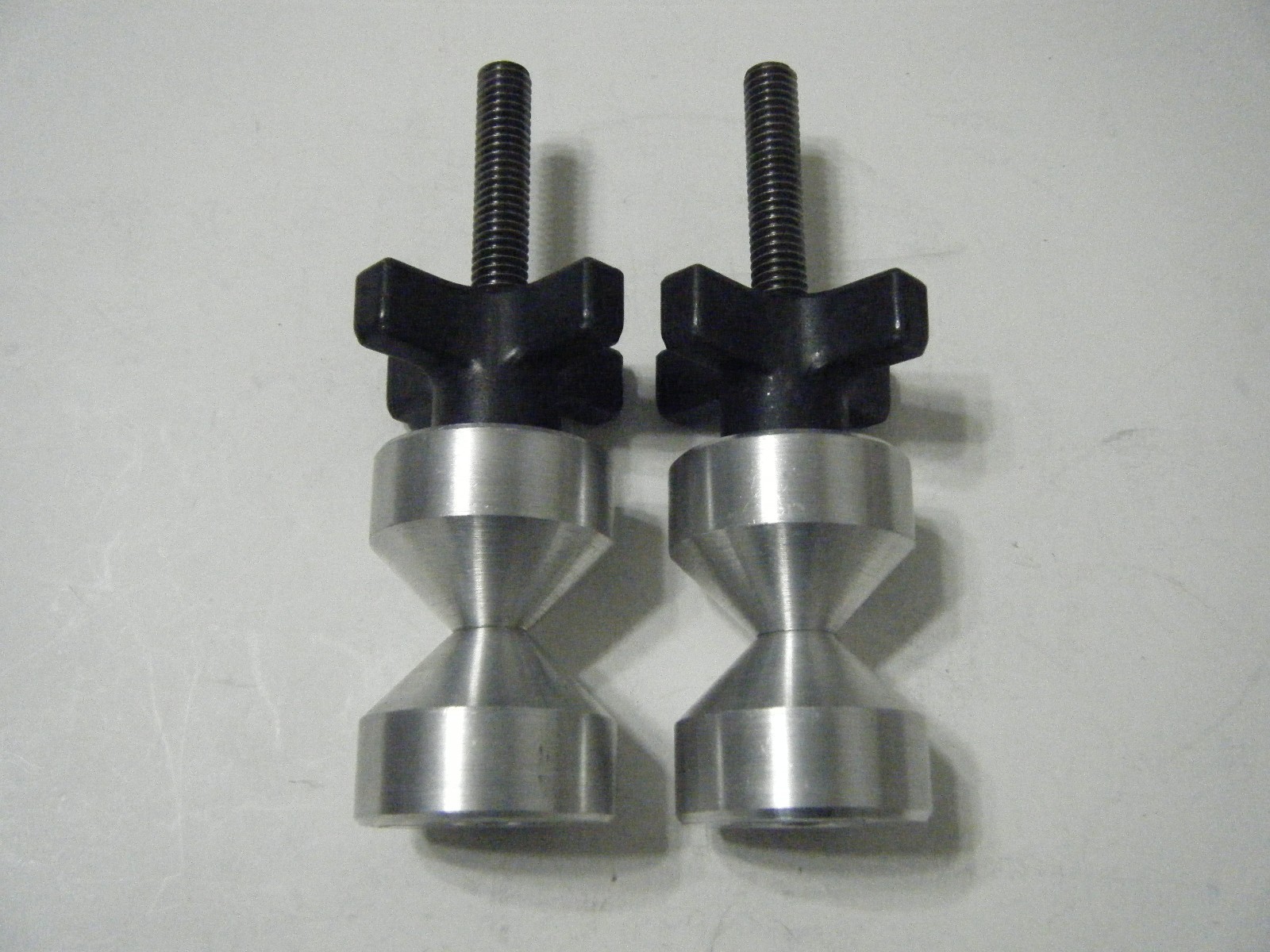 DAVIS 1 1/2″-Two hole pin–6061 Aluminium- 3/8-16 Quick knob