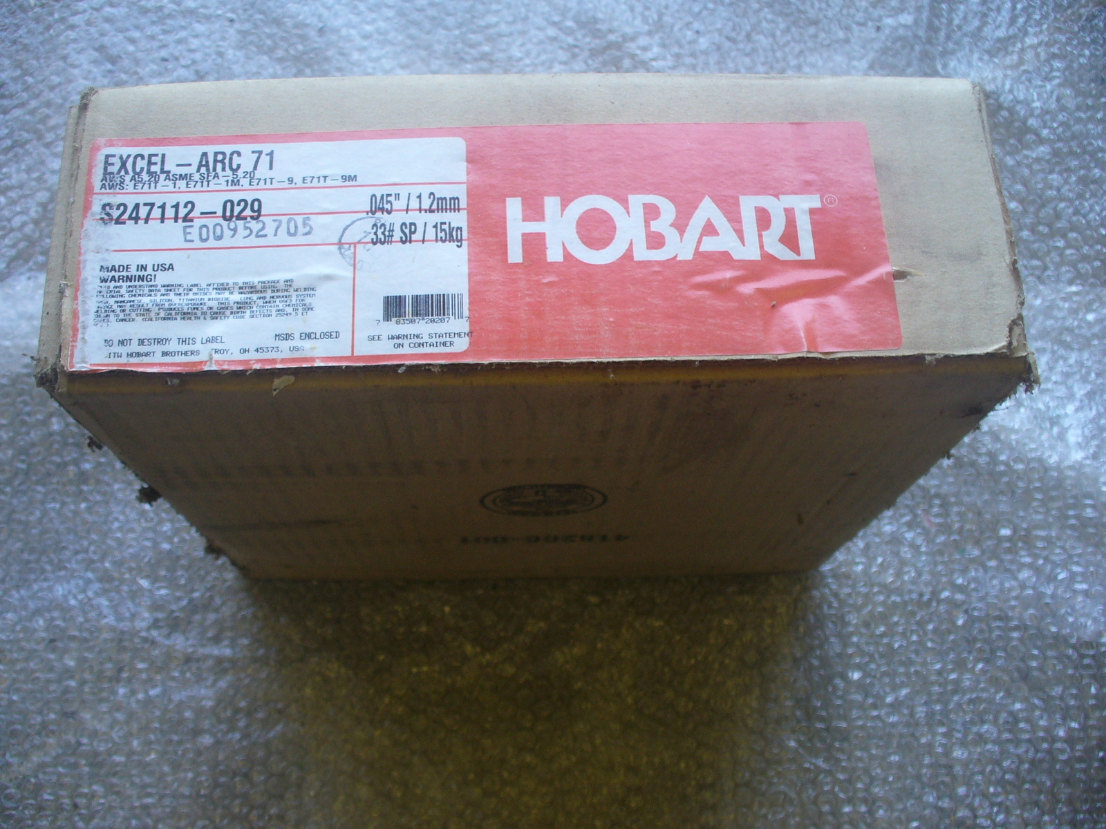 HOBART MIG WELDING WIRE Size: .045″ (1.2mm) x 33# (15kg)