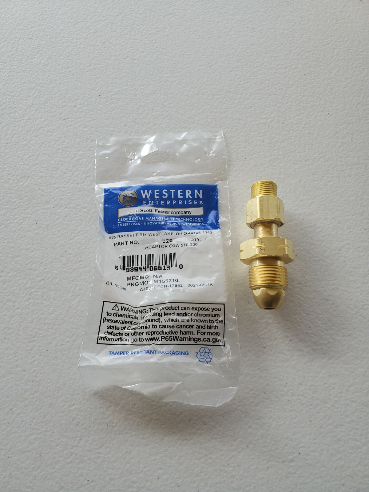 Western Adaptor 320 CGA 510 POL Acetylene Cylinder to 200 MC Acetylene Regulator
