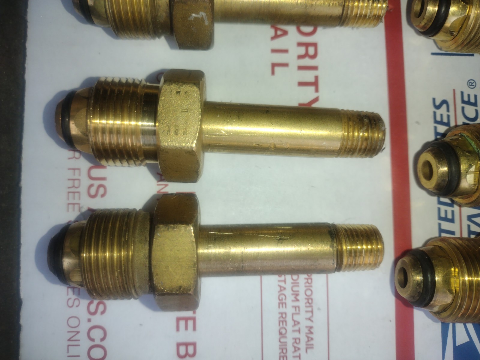 CGA-580 Nut 3″ Nipple, Regulator Inlet Fittings Co2/Argon/Nitrogen/Helium (36)